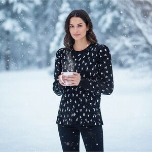 Loft knit top black and white print size M